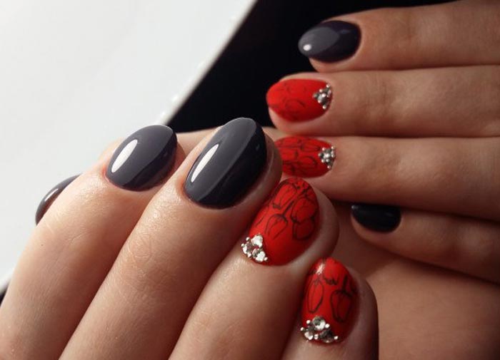 Дизайн ногтей красный с черным